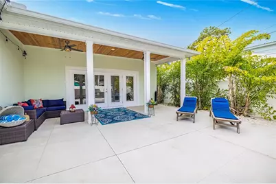 416 Indiana Avenue, Crystal Beach, FL 34681 - Photo 36