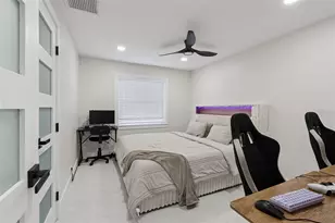 7853 Sundown Dr, Saint Petersburg, FL 33709 - Photo 40