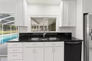 1106 Hummingbird Ln, Brandon, FL 33511 - Photo 14