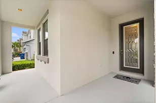 31046 Parrot Reef Ct, Wesley Chapel, FL 33545 - Photo 12