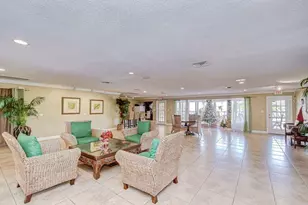 13693 Orange Sunset Dr, Tampa, FL 33618 - Photo 30