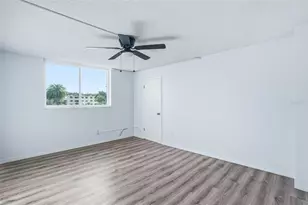 5095 Bay St NE, Saint Petersburg, FL 33703 - Photo 20