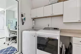 9026 Golden Horseshoe Dr, Seminole, FL 33777 - Photo 24