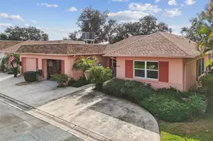 9026 Golden Horseshoe Dr, Seminole, FL 33777 - Photo 32