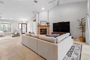 5301 Merrifield Ct, Spring Hill, FL 34608 - Photo 10