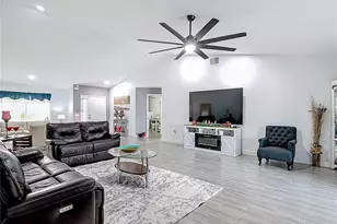 3441 Jade Ln, Mulberry, FL 33860 - Photo 12