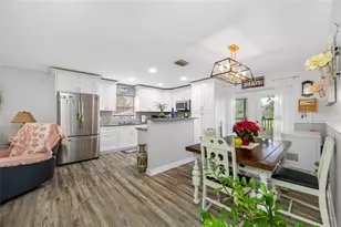 10202 N 16th St, Tampa, FL 33612 - Photo 10