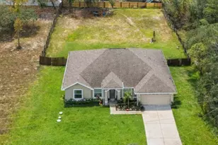11428 Pelican Ave, Weeki Wachee, FL 34614 - Photo 1