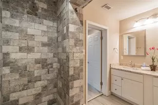 4106 W Carmen St, Tampa, FL 33609 - Photo 28