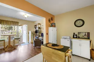 2416 World Pkwy Blvd, Clearwater, FL 33763 - Photo 12