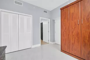 175 1st St S, Saint Petersburg, FL 33701 - Photo 24