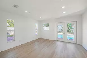 11707 Cypress Park St, Tampa, FL 33624 - Photo 10