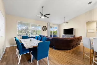 4247 70th Street Circle E, Palmetto, FL 34221 - Photo 6