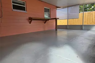 6220 5th Ave S, Saint Petersburg, FL 33707 - Photo 10