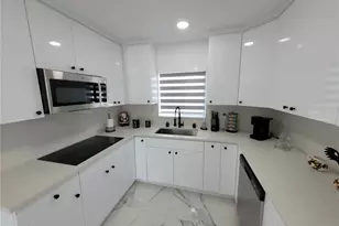 105 Forest Park Ave, Temple Terrace, FL 33617 - Photo 22