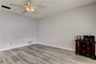 6565 Green Valley, Seminole, FL 33777 - Photo 26