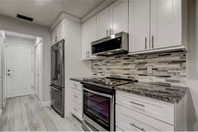 6565 Green Valley, Seminole, FL 33777 - Photo 16