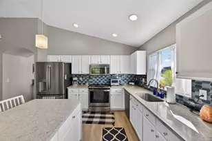 27644 Sugar Loaf Dr, Wesley Chapel, FL 33544 - Photo 14