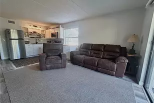 2275 62nd Ave N, Saint Petersburg, FL 33702 - Photo 8