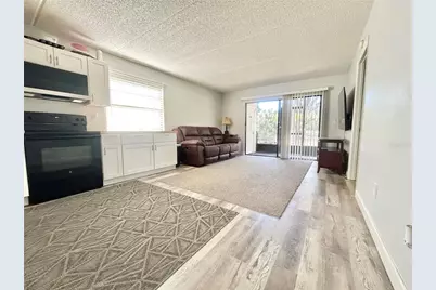 2275 62nd Avenue N #101, Saint Petersburg, FL 33702 - Photo 10