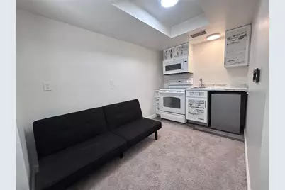 2275 62nd Avenue N #101, Saint Petersburg, FL 33702 - Photo 24