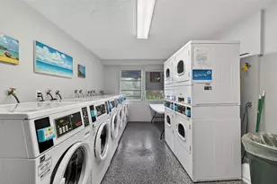 3315 58th Ave S, Saint Petersburg, FL 33712 - Photo 30