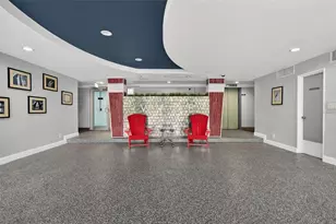 3315 58th Ave S, Saint Petersburg, FL 33712 - Photo 2