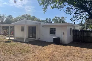 10935 N 14th St, Tampa, FL 33612 - Photo 22