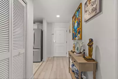 345 Bayshore Boulevard #706, Tampa, FL 33606 - Photo 4