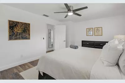 2121 Greenbriar Boulevard, Clearwater, FL 33763 - Photo 30