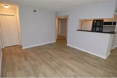 8649 Fancy Finch Drive #103, Tampa, FL 33614 - Photo 6