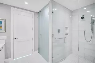 301 1st St S, Saint Petersburg, FL 33701 - Photo 26