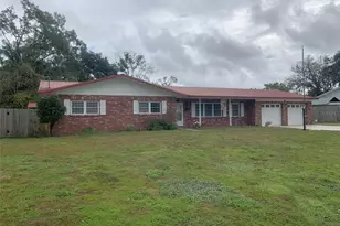 1104 N Knight St, Plant City, FL 33563 - Photo 2