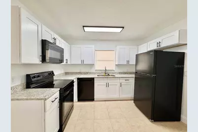 8108 N 11th Street, Tampa, FL 33604 - Photo 6