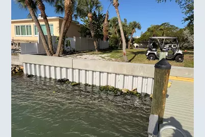 4031 Poinsettia Drive, Saint Pete Beach, FL 33706 - Photo 10