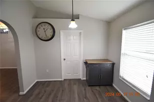 12923 Parkington Dr, Gibsonton, FL 33534 - Photo 14