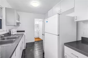 1012 Granville Ct N, Saint Petersburg, FL 33701 - Photo 34