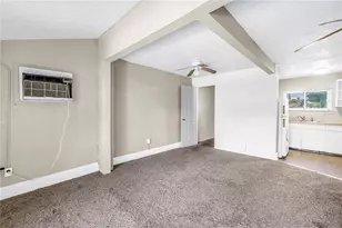 1012 Granville Ct N, Saint Petersburg, FL 33701 - Photo 44