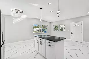 6501 Julie St, Tampa, FL 33610 - Photo 24