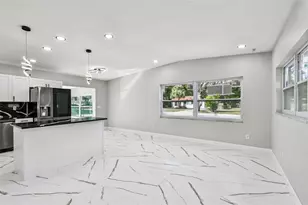 6501 Julie St, Tampa, FL 33610 - Photo 10