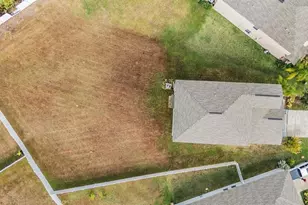 6347 Ten Acre Ct, Zephyrhills, FL 33541 - Photo 36