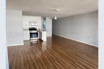 5603 80th Street N #207, Saint Petersburg, FL 33709 - Photo 4