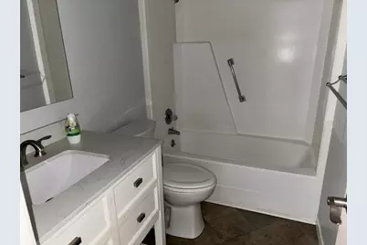 5603 80th Street N #207, Saint Petersburg, FL 33709 - Photo 8