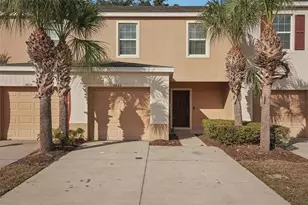 9833 Hound Chase Dr, Gibsonton, FL 33534 - Photo 2