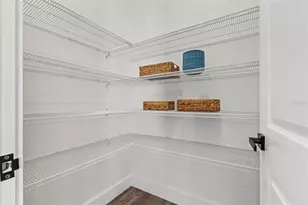 121 E Warren Ave, Tampa, FL 33602 - Photo 28