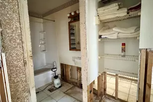 6341 Elmhurst Dr, Pinellas Park, FL 33782 - Photo 8