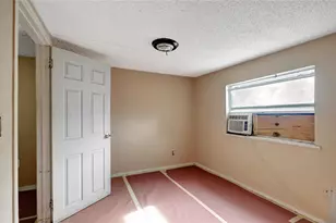 7006 N Palmetto Ln, Tampa, FL 33604 - Photo 14