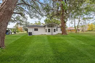 2227 Alice Ln, Clearwater, FL 33764 - Photo 32