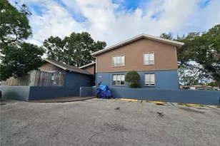 7611 Paula Dr, Tampa, FL 33615 - Photo 1