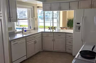 212 Poinciana Ln, Largo, FL 33770 - Photo 6